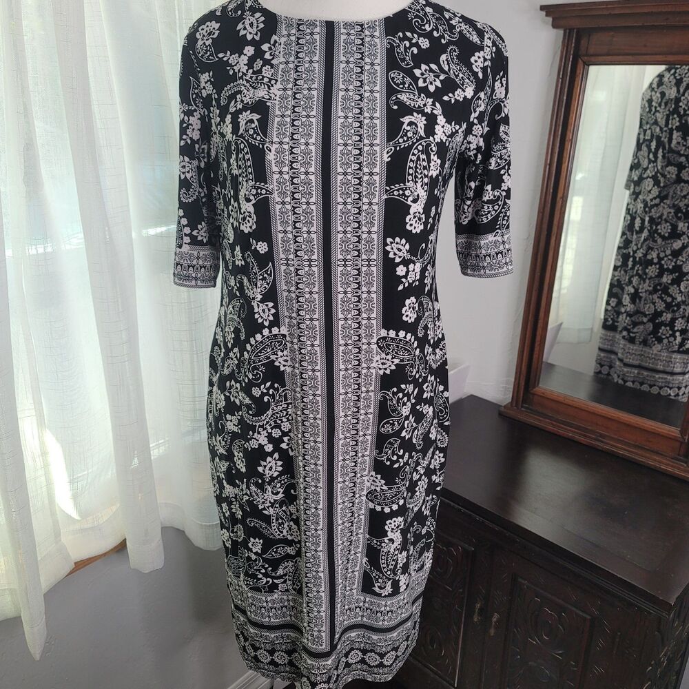 Roz & Ali Women's S Black White Paisley Border Print Sheath Dress Split Sleeve